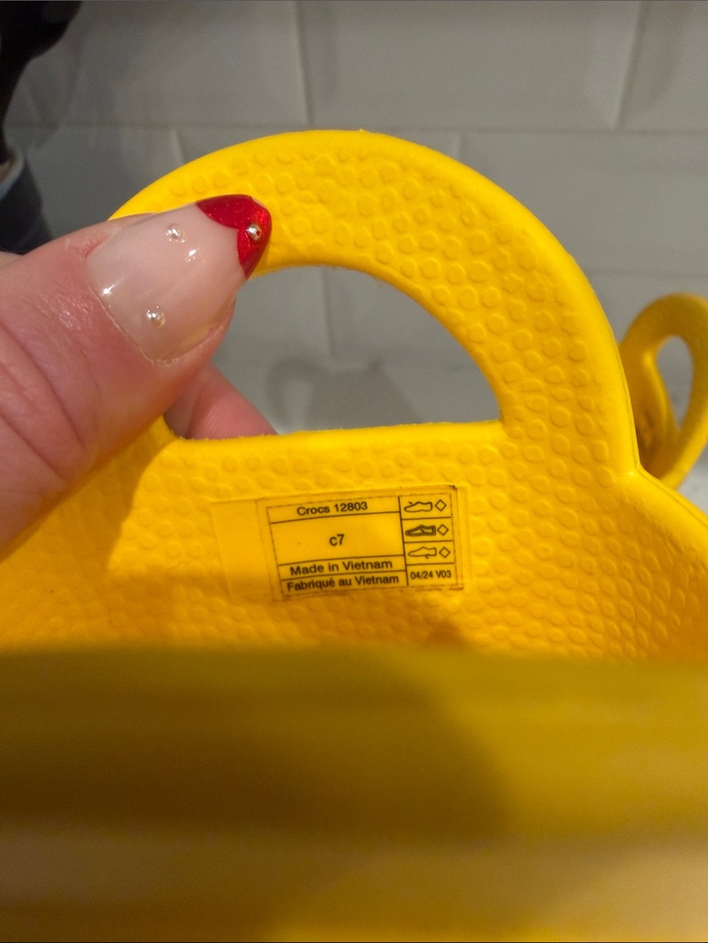 CROCS Kids Yellow Handle Rain & Snow Boots - Picture 3 of 6